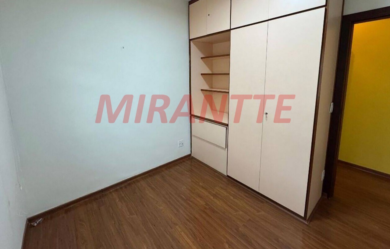 Cond. fechado de 500m² com 4 quartos em Condomínio Flamboyant