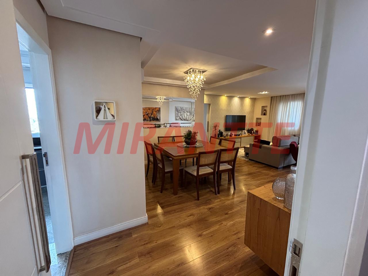 Apartamento de 126m² com 3 quartos em Santana