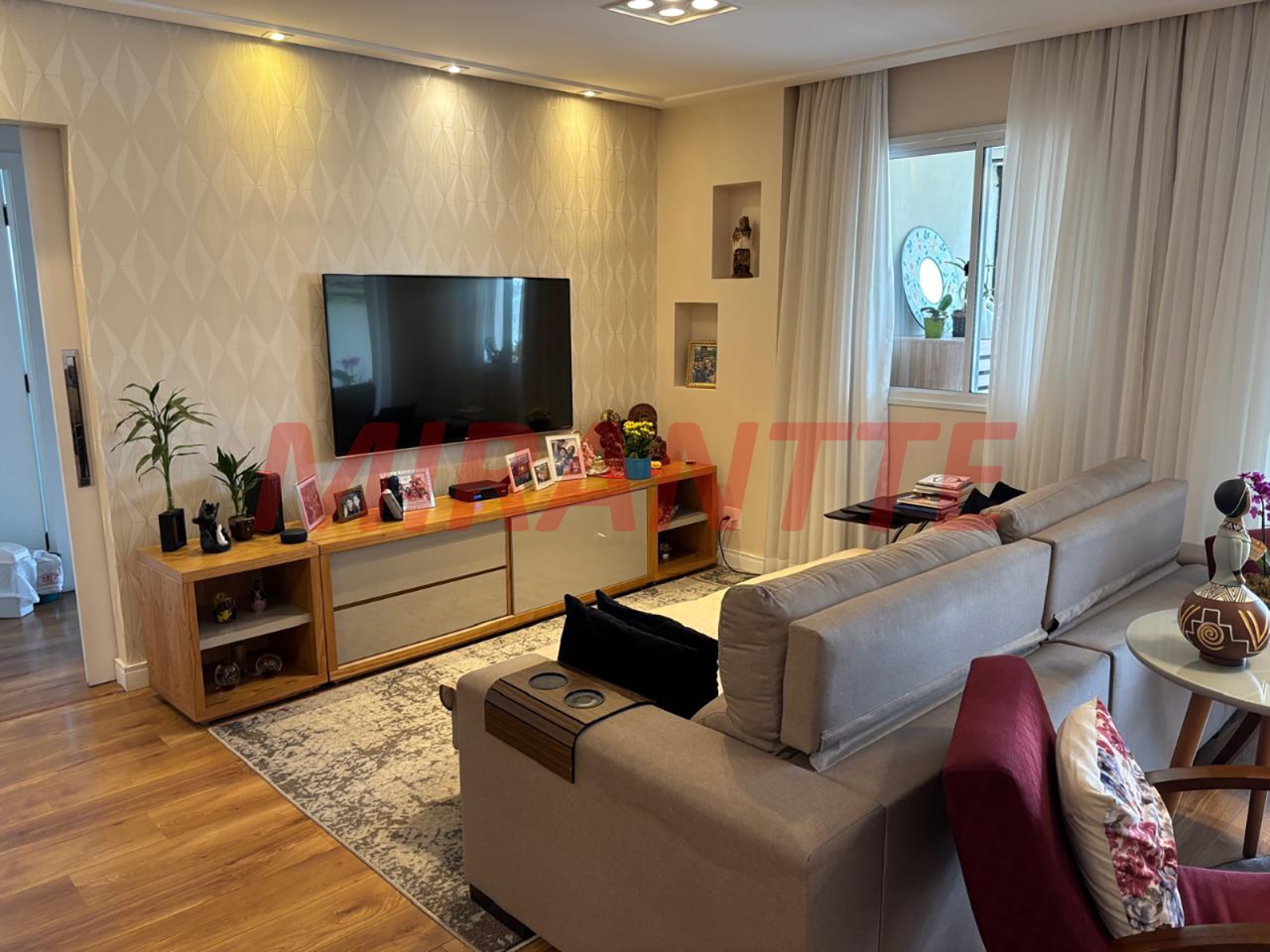 Apartamento de 126m² com 3 quartos em Santana