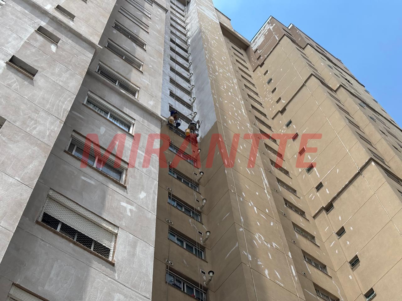 Apartamento de 126m² com 3 quartos em Santana