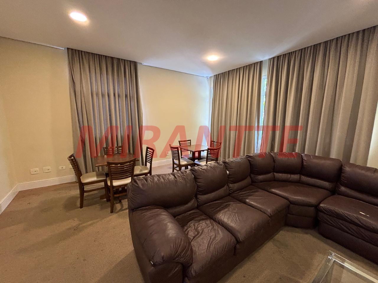 Apartamento de 126m² com 3 quartos em Santana