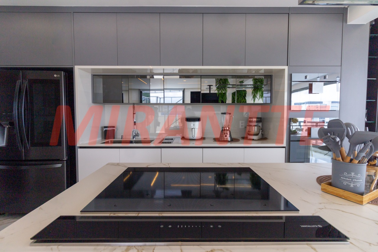 Cobertura de 270m² com 3 quartos em Santana