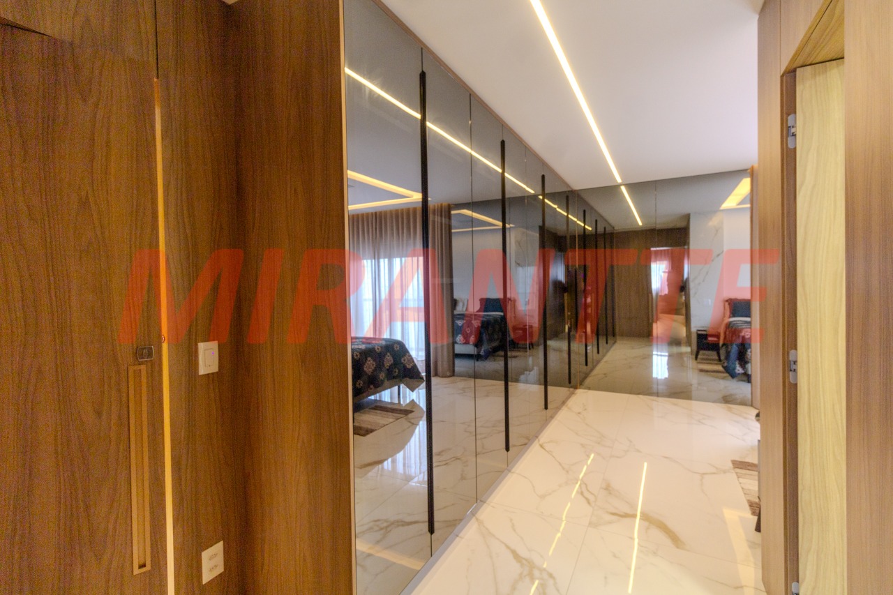 Cobertura de 270m² com 3 quartos em Santana
