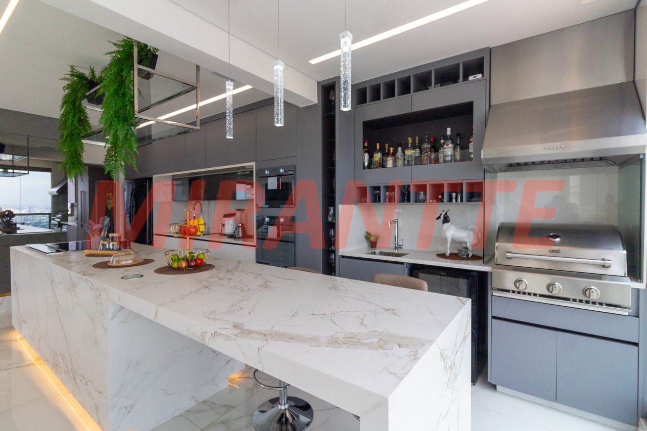 Cobertura de 270m² com 3 quartos em Santana