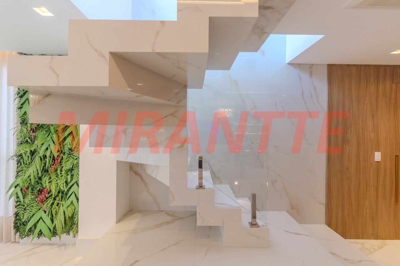 Cobertura de 270m² com 3 quartos em Santana