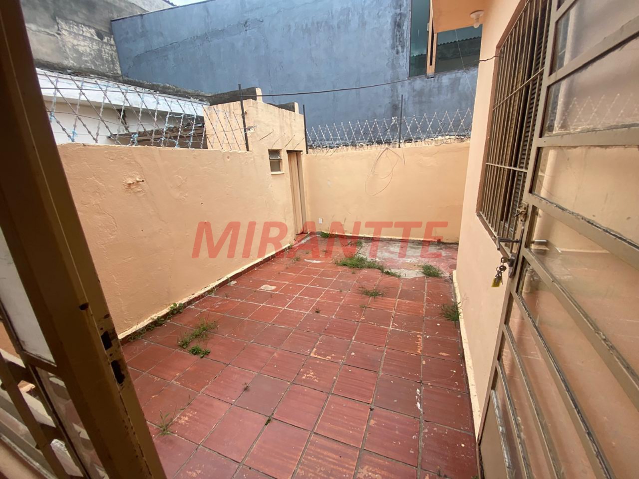 Casa terrea de 154m² com 3 quartos em Vila Serralheiro