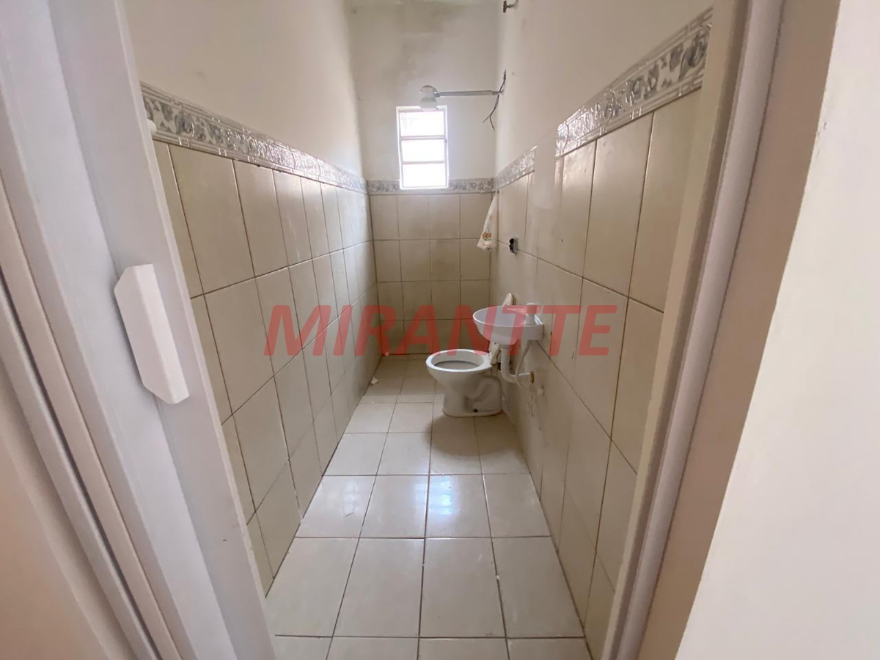Casa terrea de 154m² com 3 quartos em Vila Serralheiro