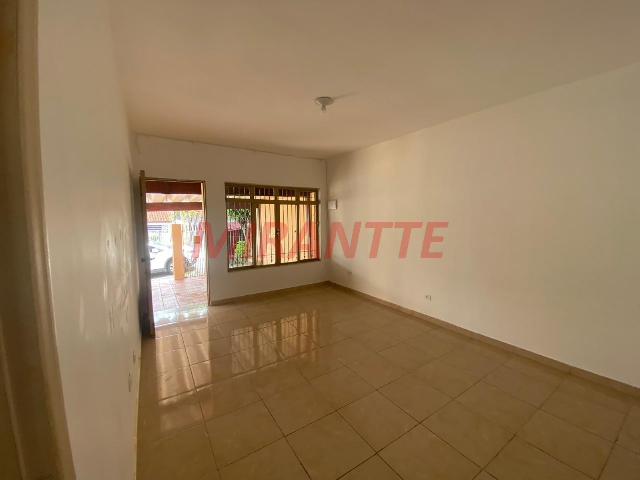 Casa terrea de 154m² com 3 quartos em Vila Serralheiro