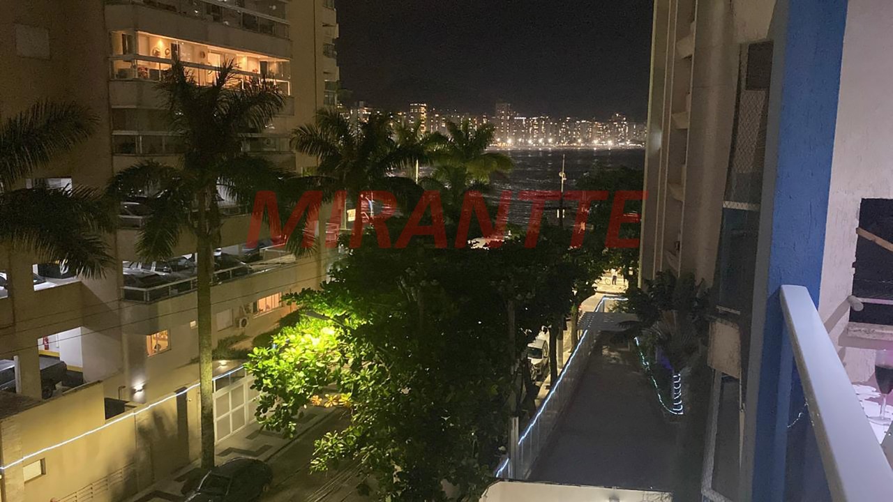 Apartamento de 95m² com 3 quartos em Tombo
