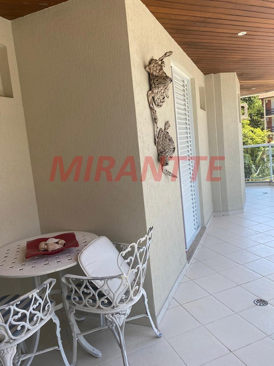 Apartamento de 95m² com 3 quartos em Tombo