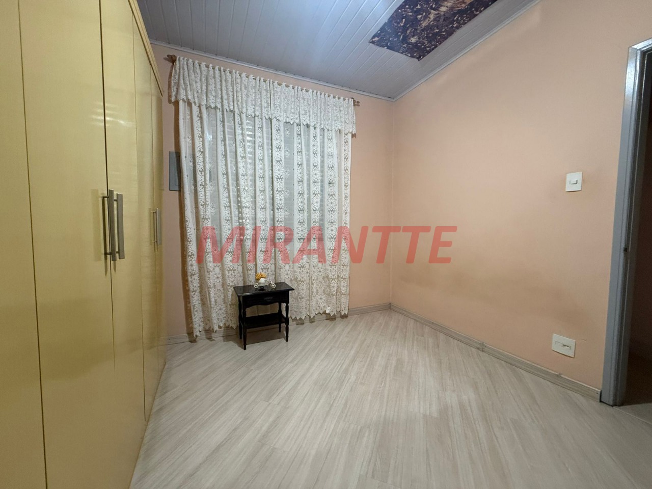 Casa terrea de 145m² com 2 quartos em Santana