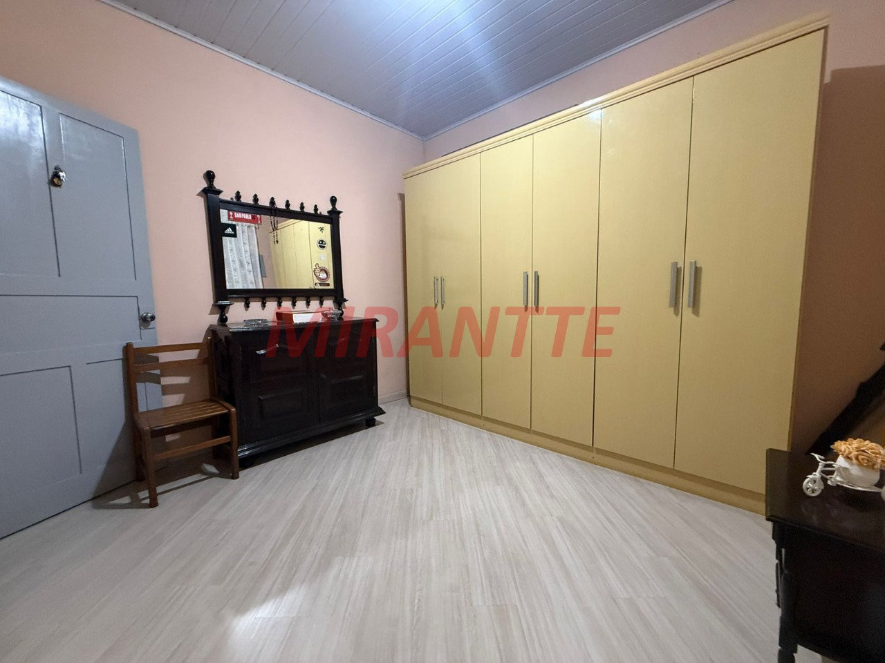 Casa terrea de 145m² com 2 quartos em Santana