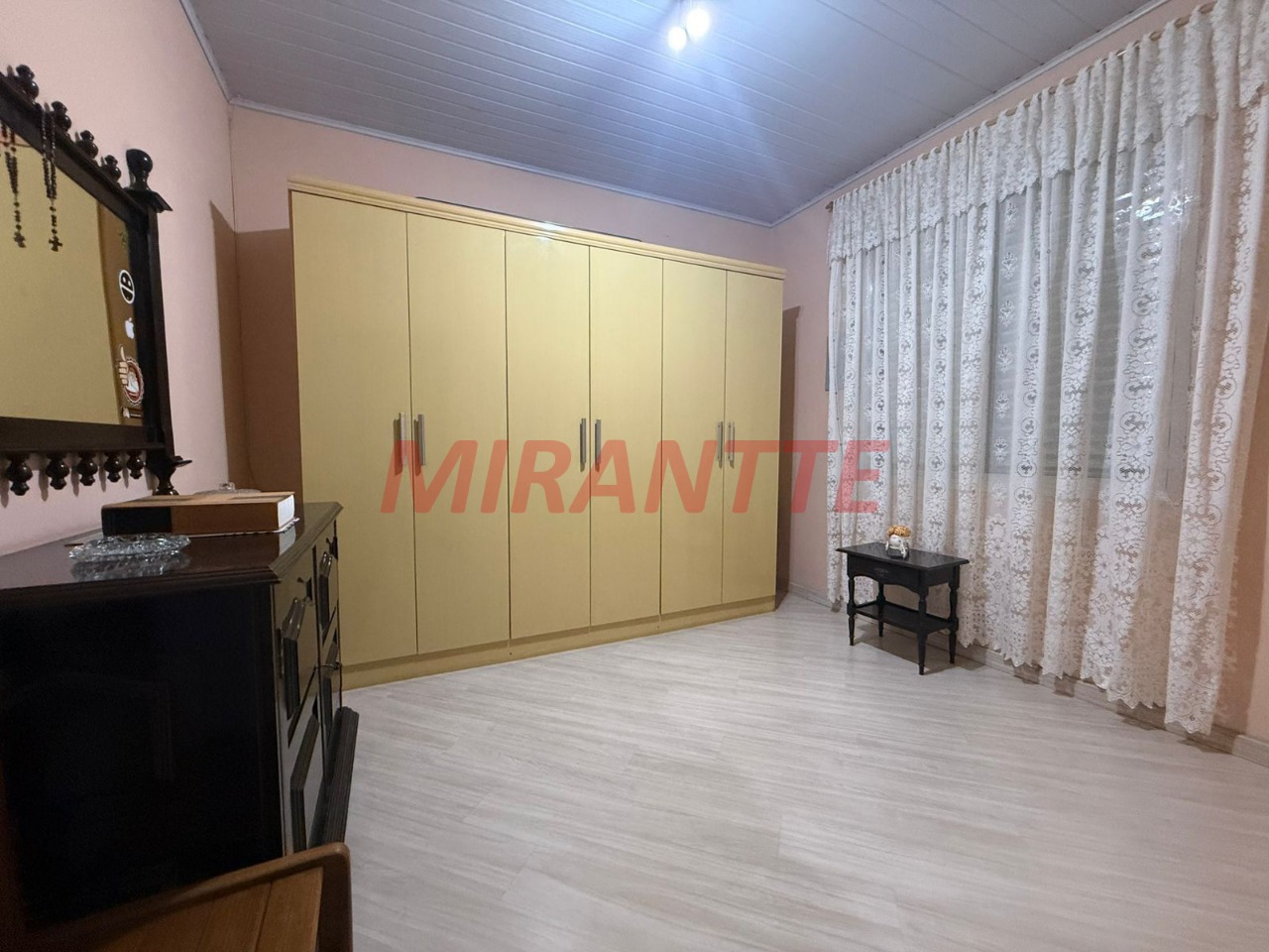 Casa terrea de 145m² com 2 quartos em Santana