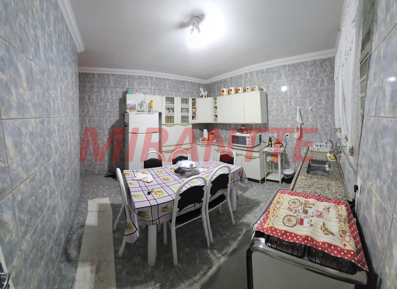 Casa terrea de 250m² com 4 quartos em Vila Regina
