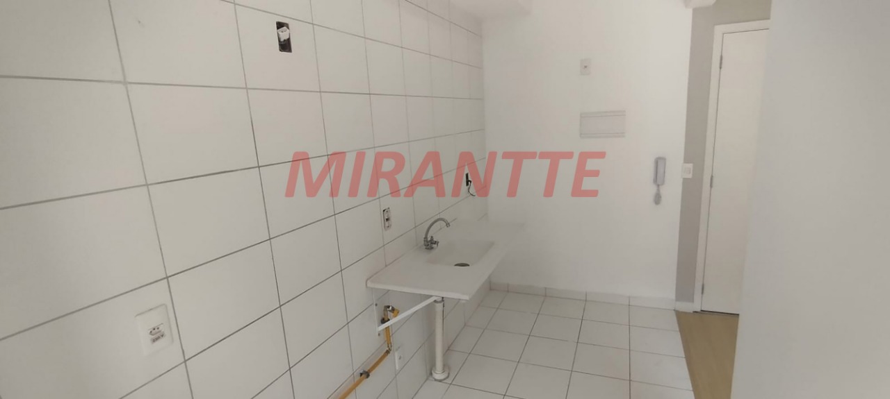 Apartamento de 42m² com 2 quartos em Horto Florestal