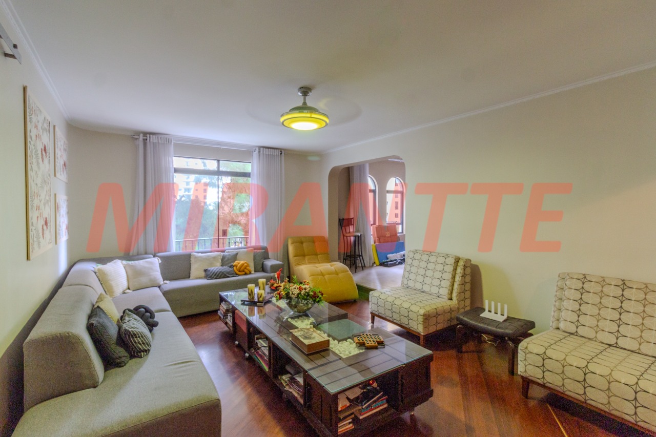 Apartamento de 200m² com 4 quartos em Santana