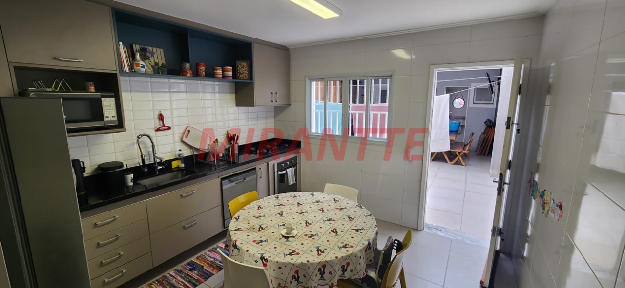 Casa terrea de 150m² com 3 quartos em Vila  Guilherme