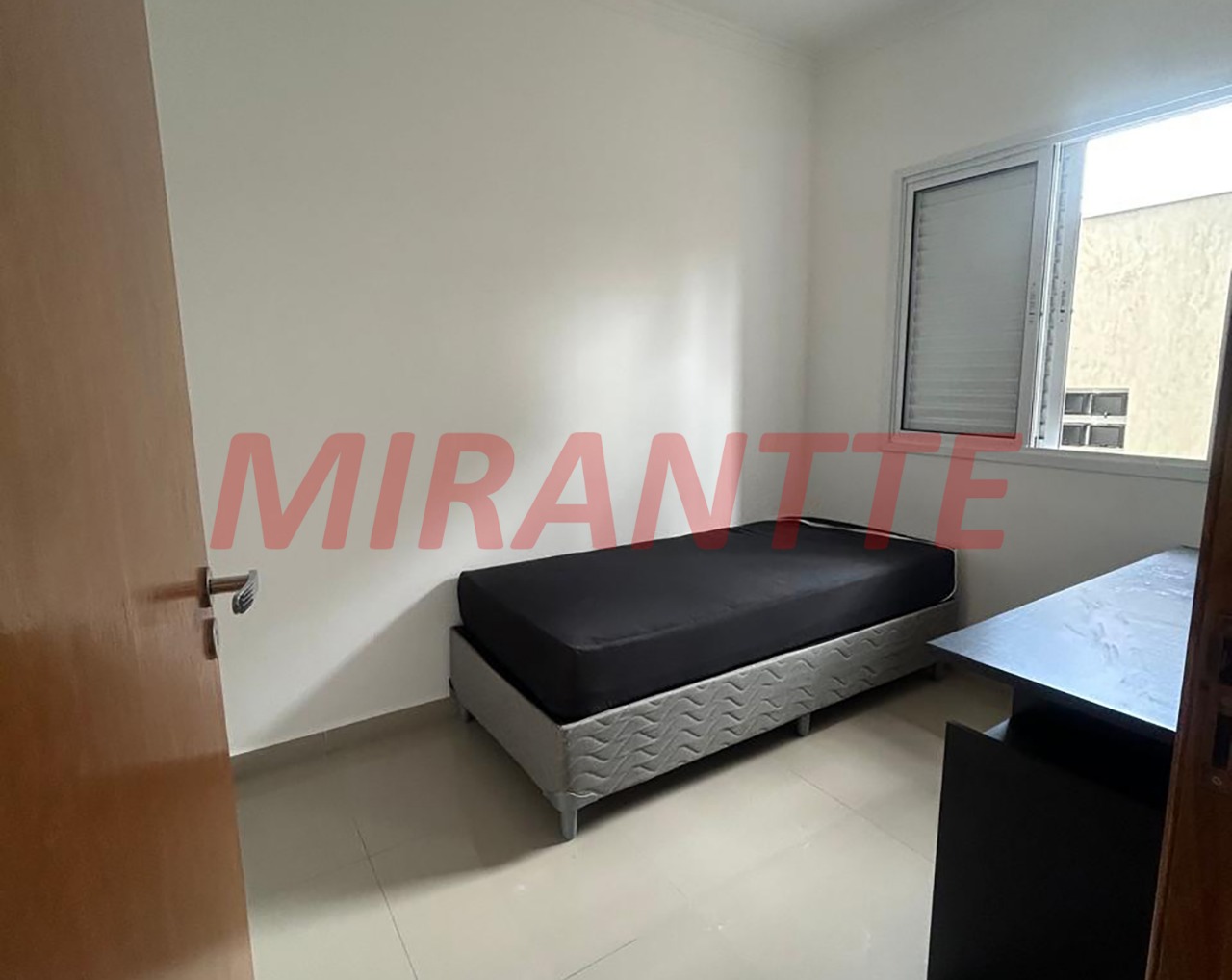 Apartamento de 45m² com 2 quartos em Água Fria
