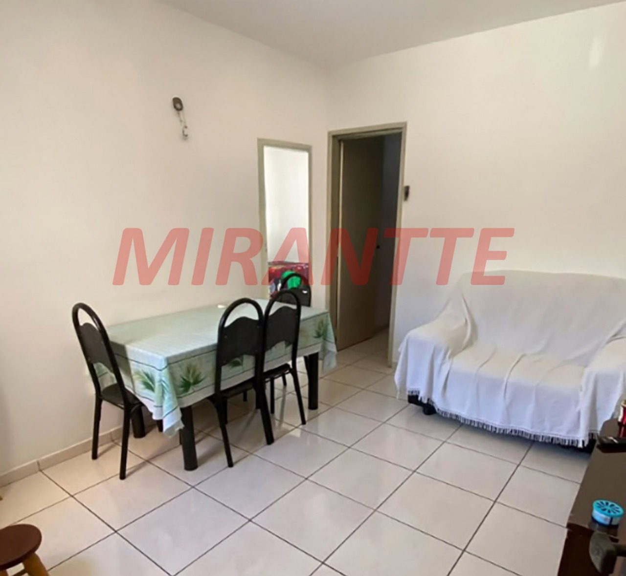 Apartamento de 45m² com 2 quartos em Jardim Martins Silva