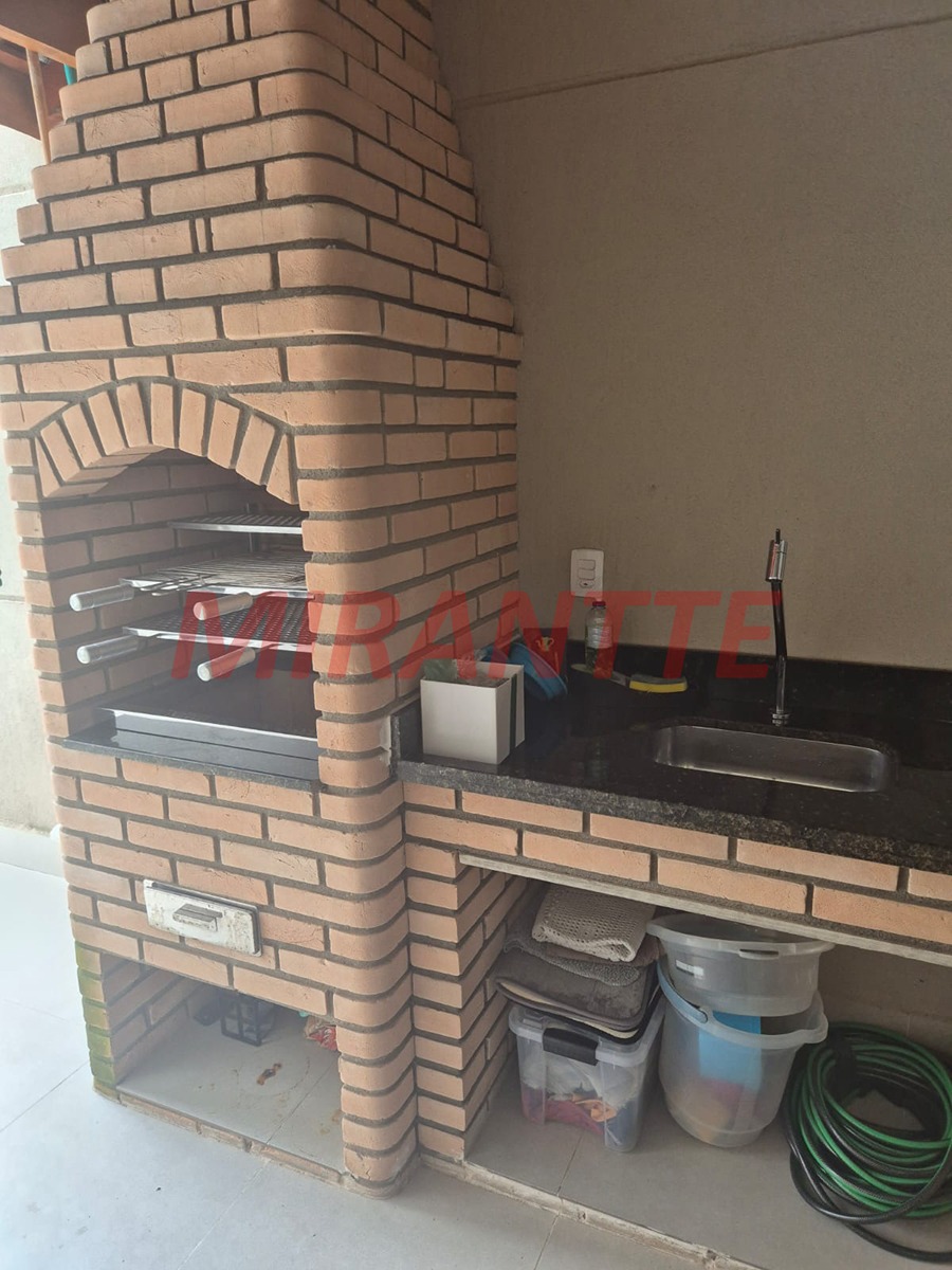 Sobrado de 90m² com 3 quartos em Vila Nivi