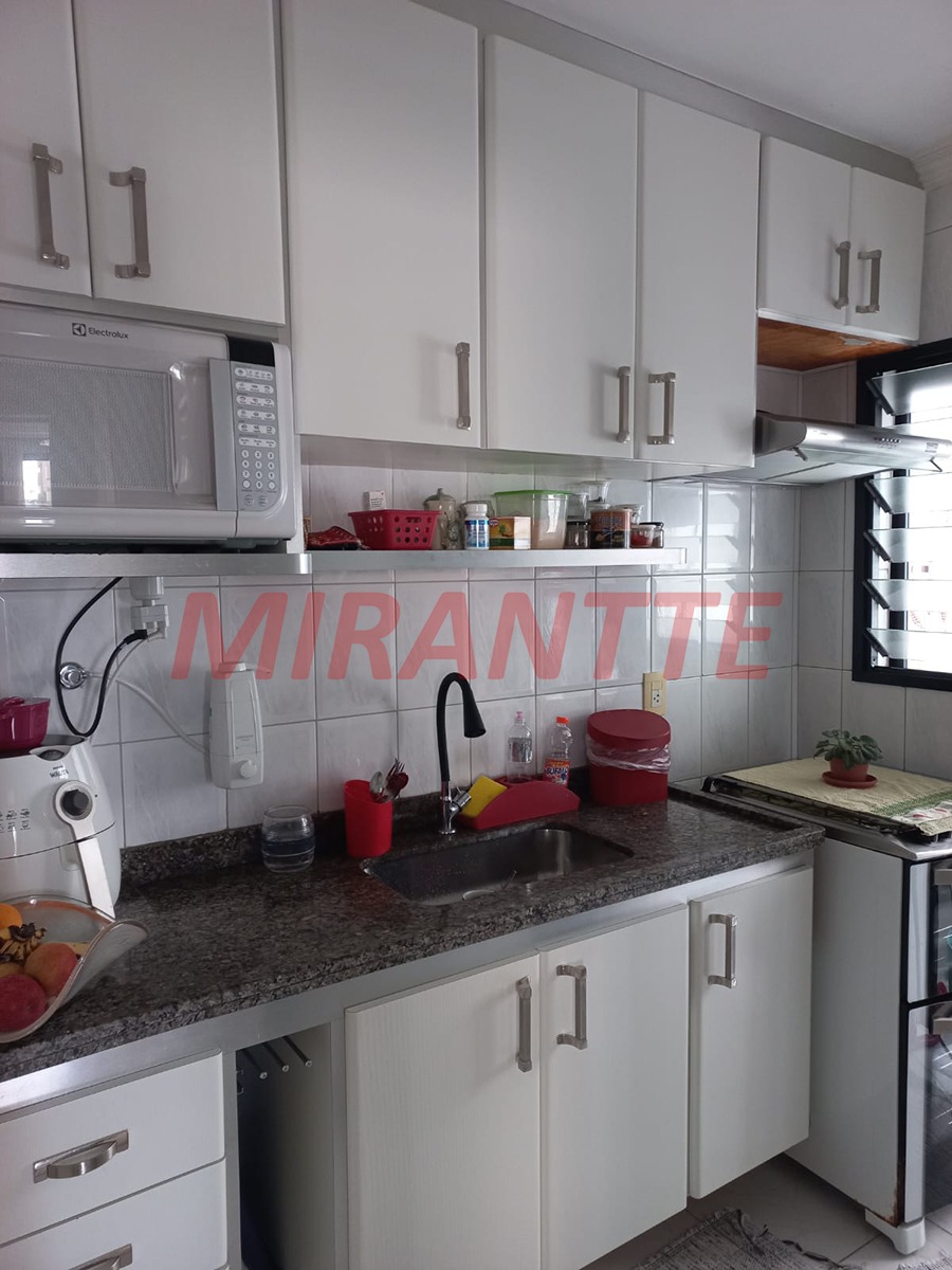 Apartamento de 62m² com 2 quartos em Vila Santa Maria