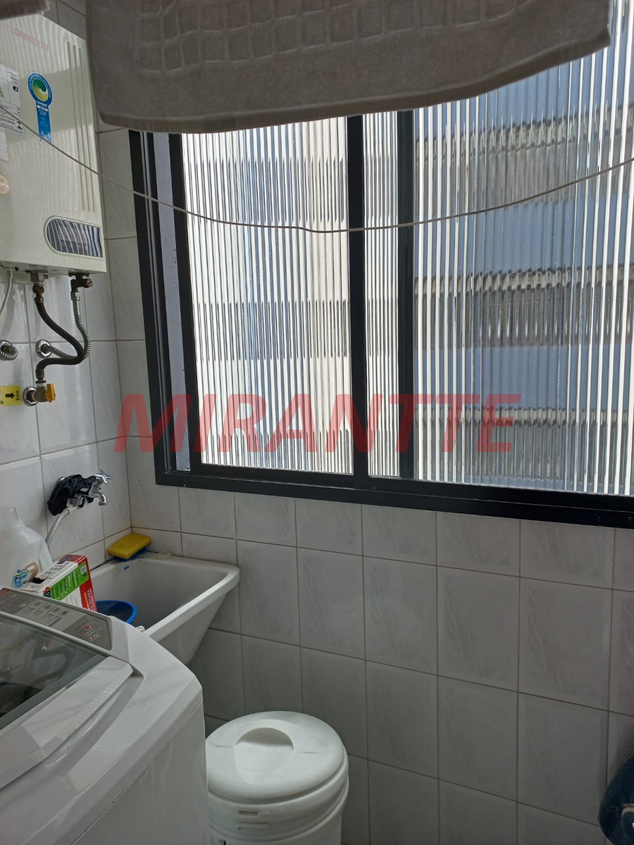 Apartamento de 62m² com 2 quartos em Vila Santa Maria