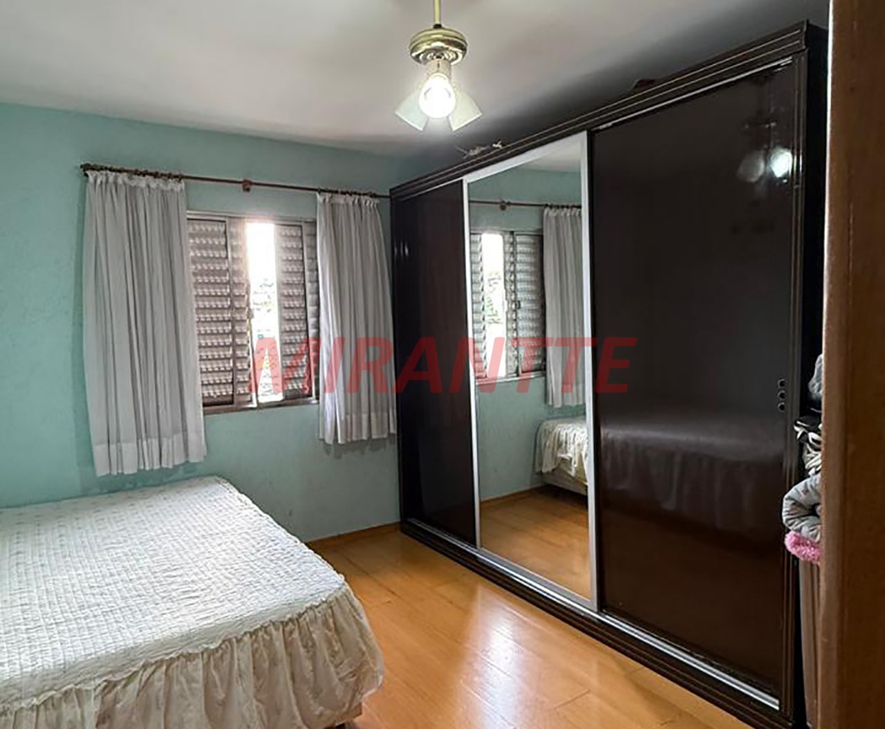 Sobrado de 285m² com 3 quartos em Vila Constança