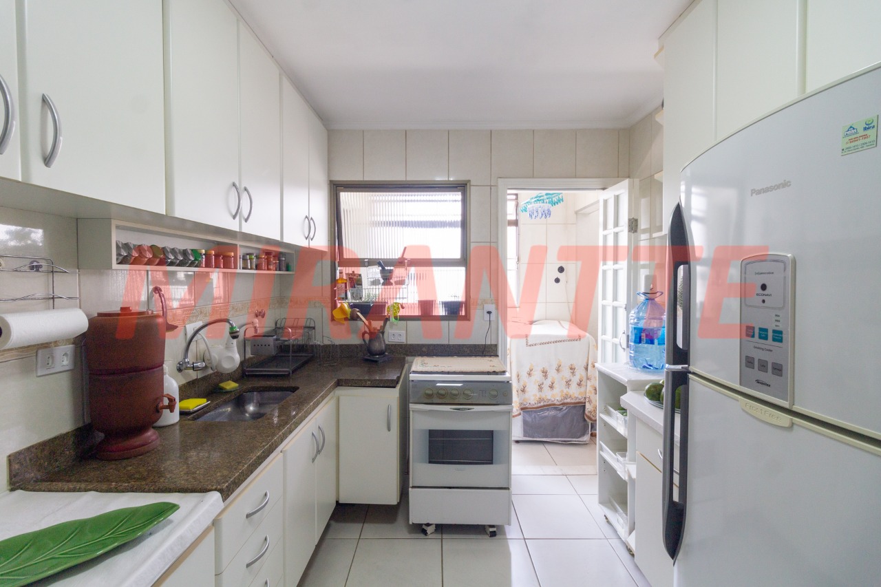 Apartamento de 77m² com 3 quartos em Santana