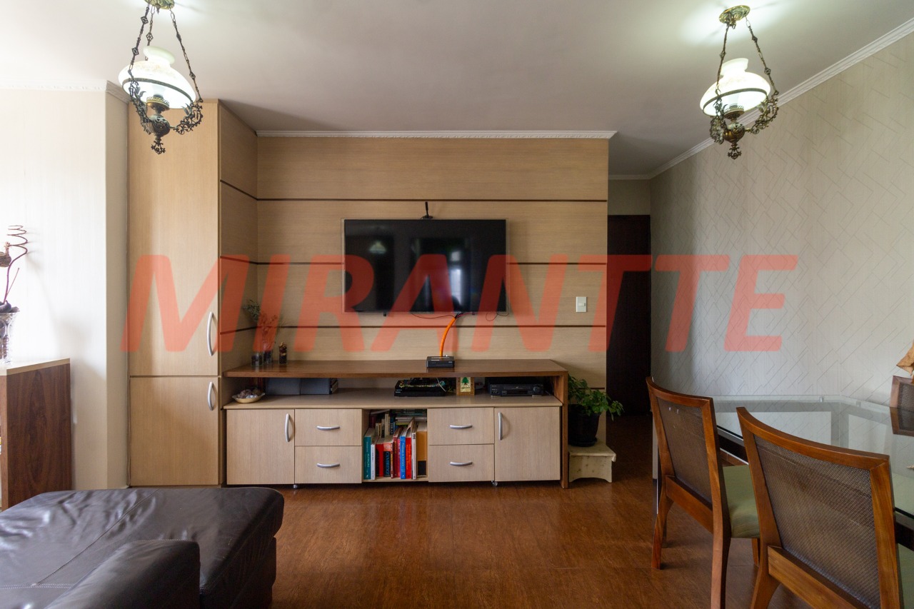Apartamento de 77m² com 3 quartos em Santana