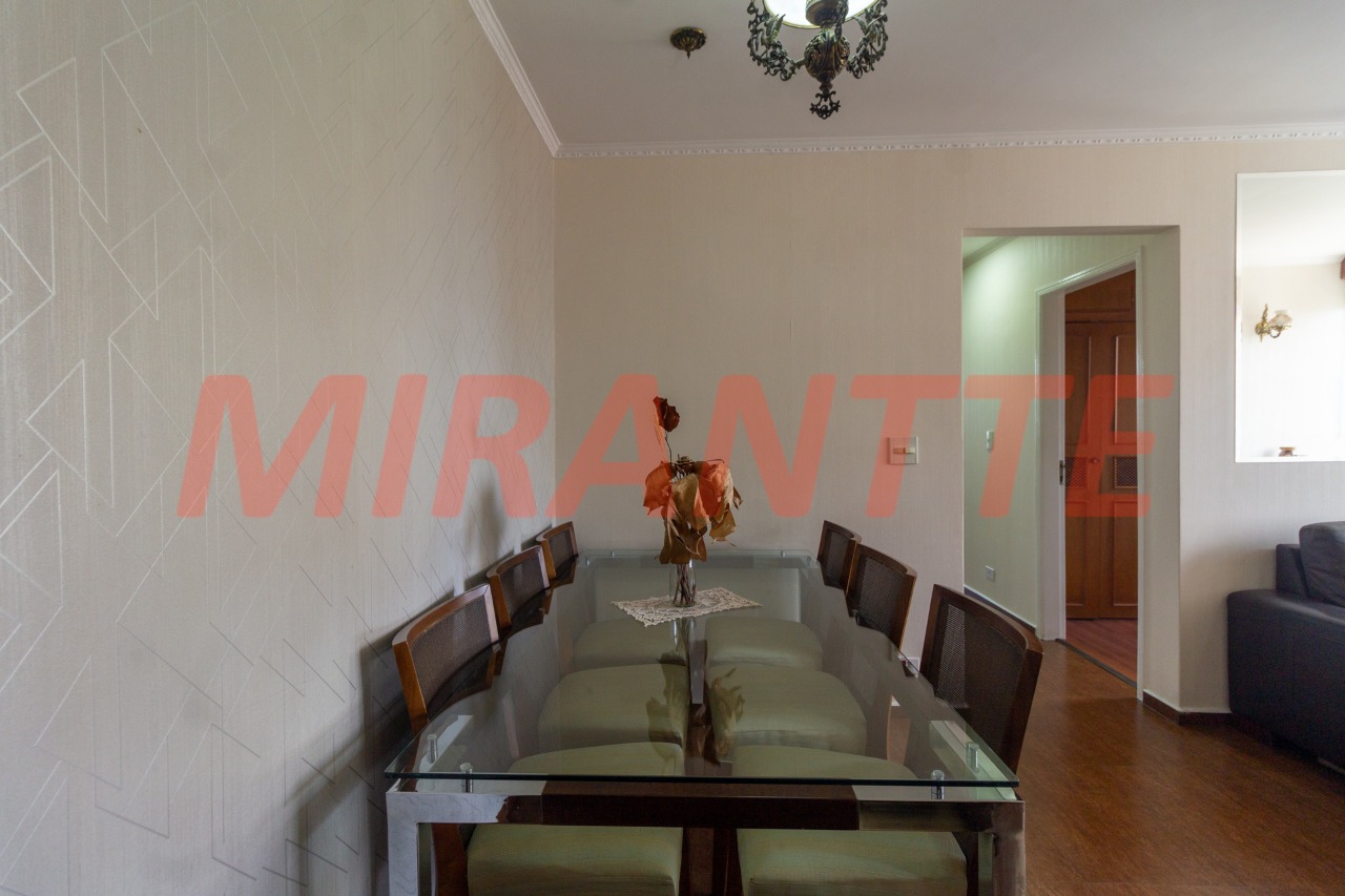 Apartamento de 77m² com 3 quartos em Santana