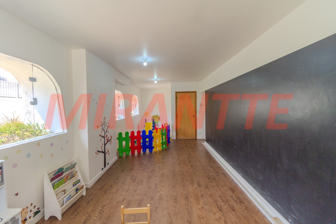 Apartamento de 77m² com 3 quartos em Santana