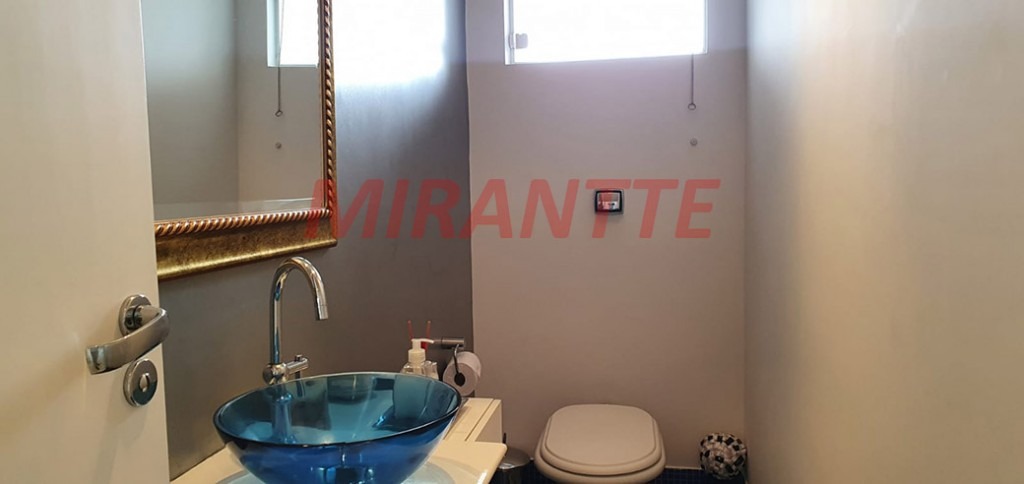 Cond. fechado de 570m² com 4 quartos em Jardim Ibiratiba