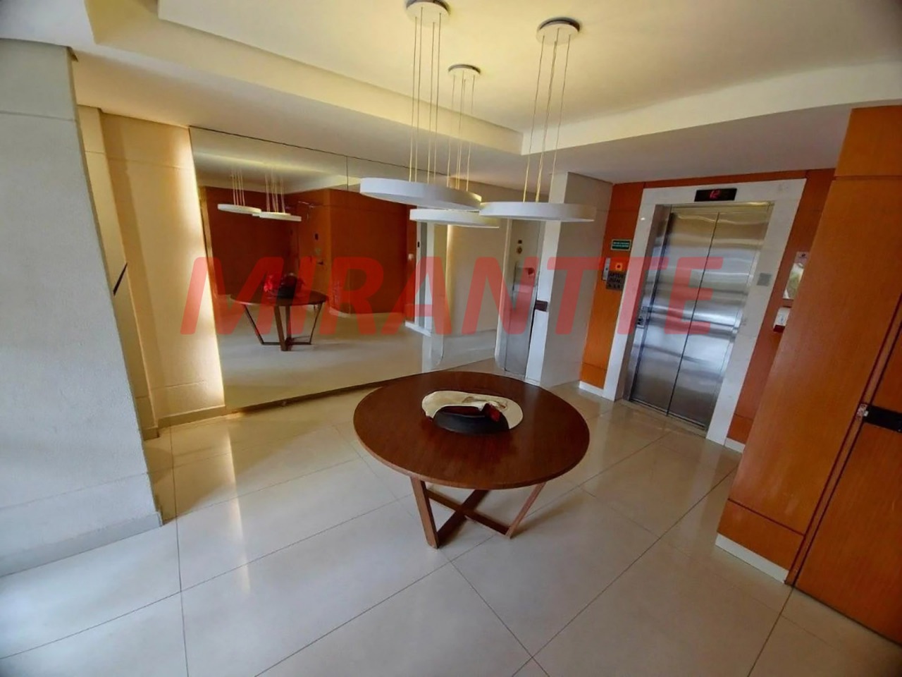 Apartamento de 71m² com 3 quartos em Vila Mazzei