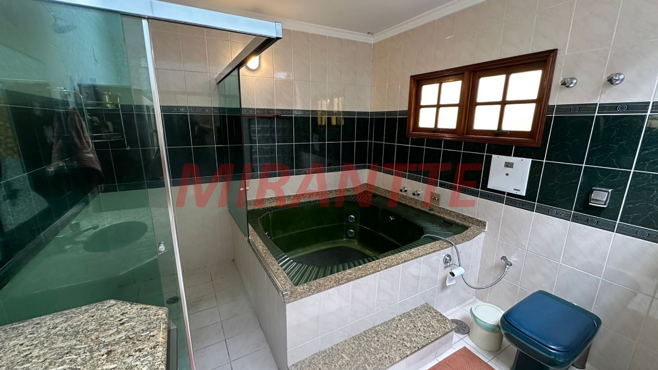 Sobrado de 141m² com 3 quartos em Jardim Monte Alegre (Zona Norte)
