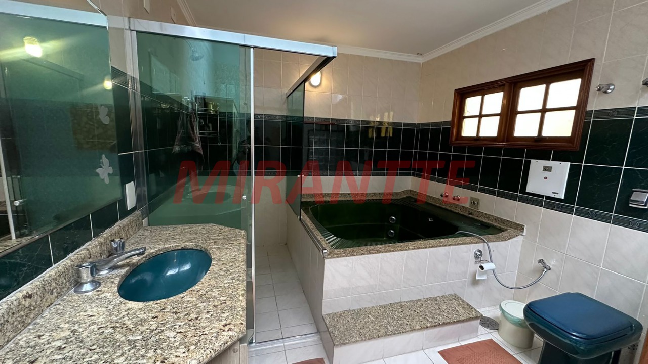 Sobrado de 141m² com 3 quartos em Jardim Monte Alegre (Zona Norte)