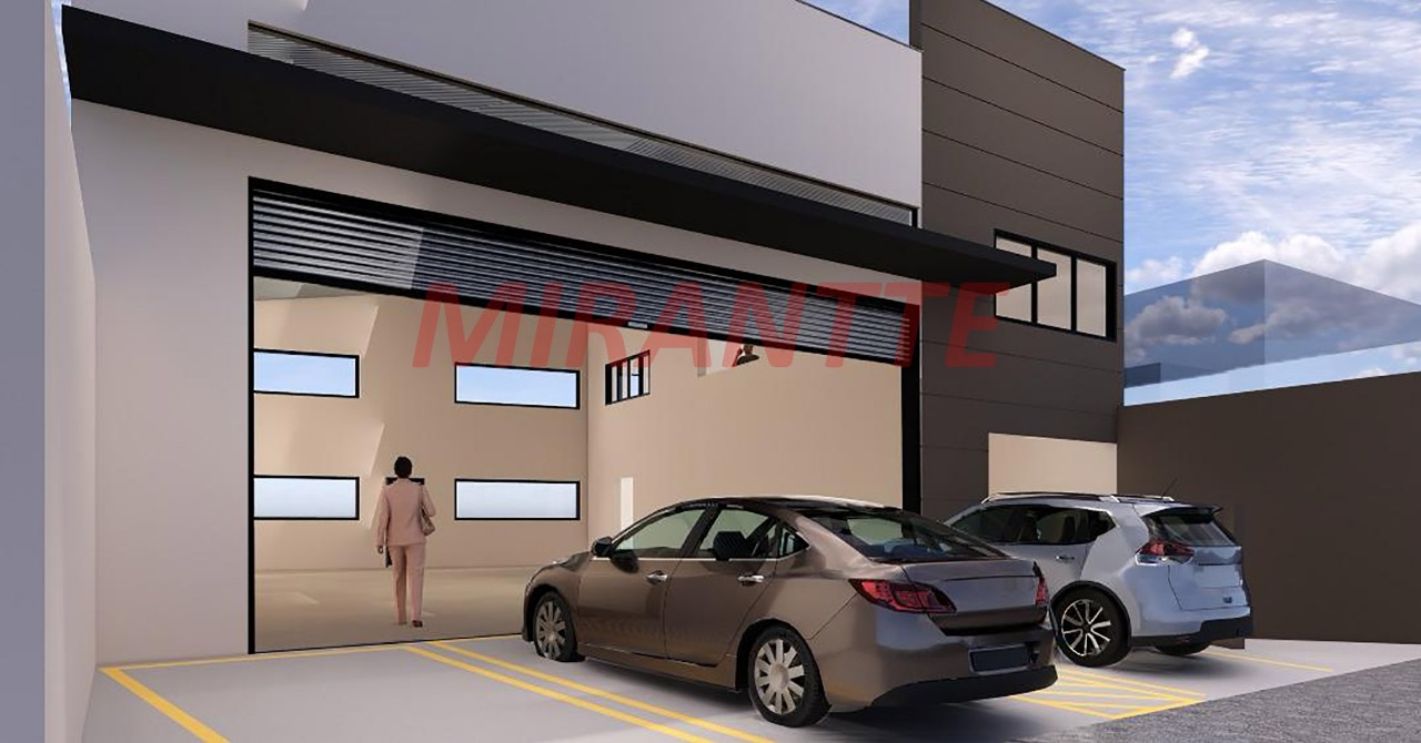 Comercial de 475m² em Imirim