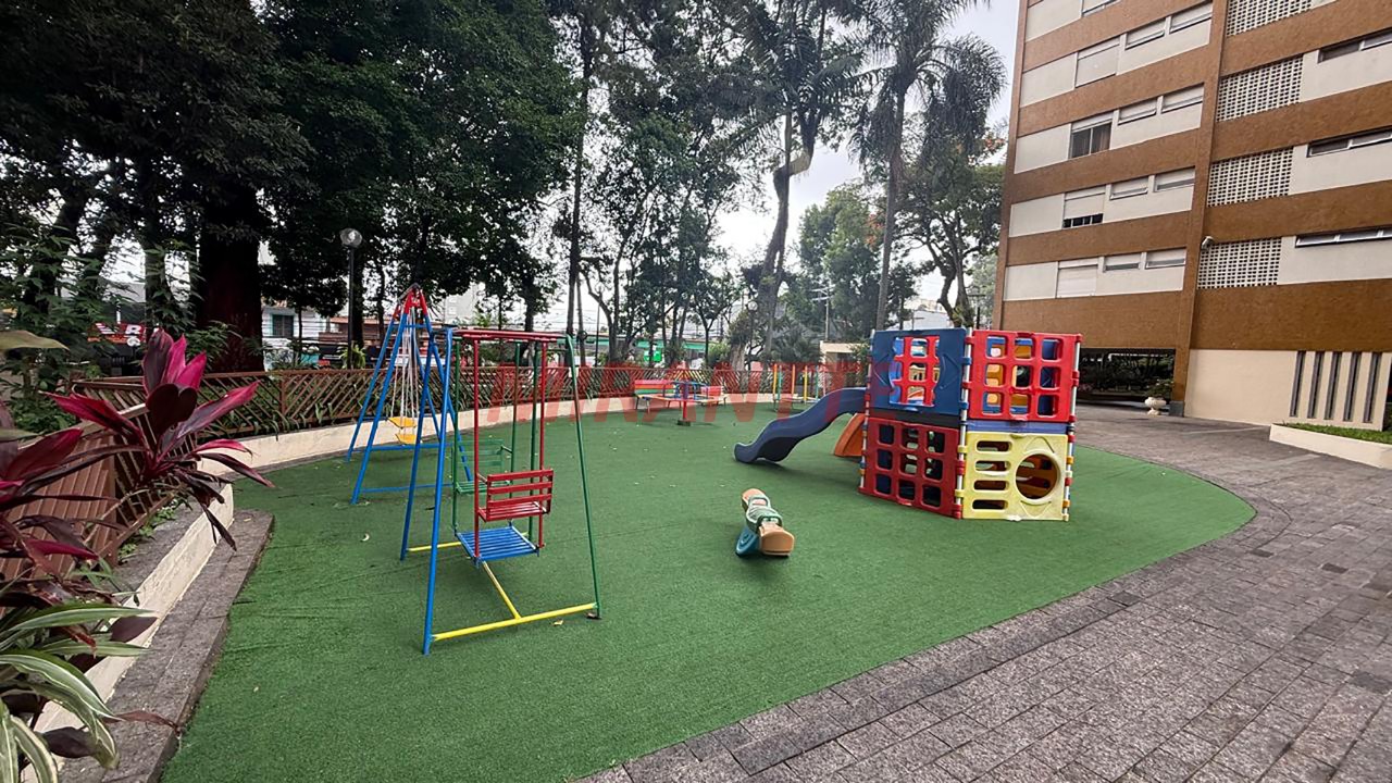 Apartamento de 130m² com 3 quartos em Santana