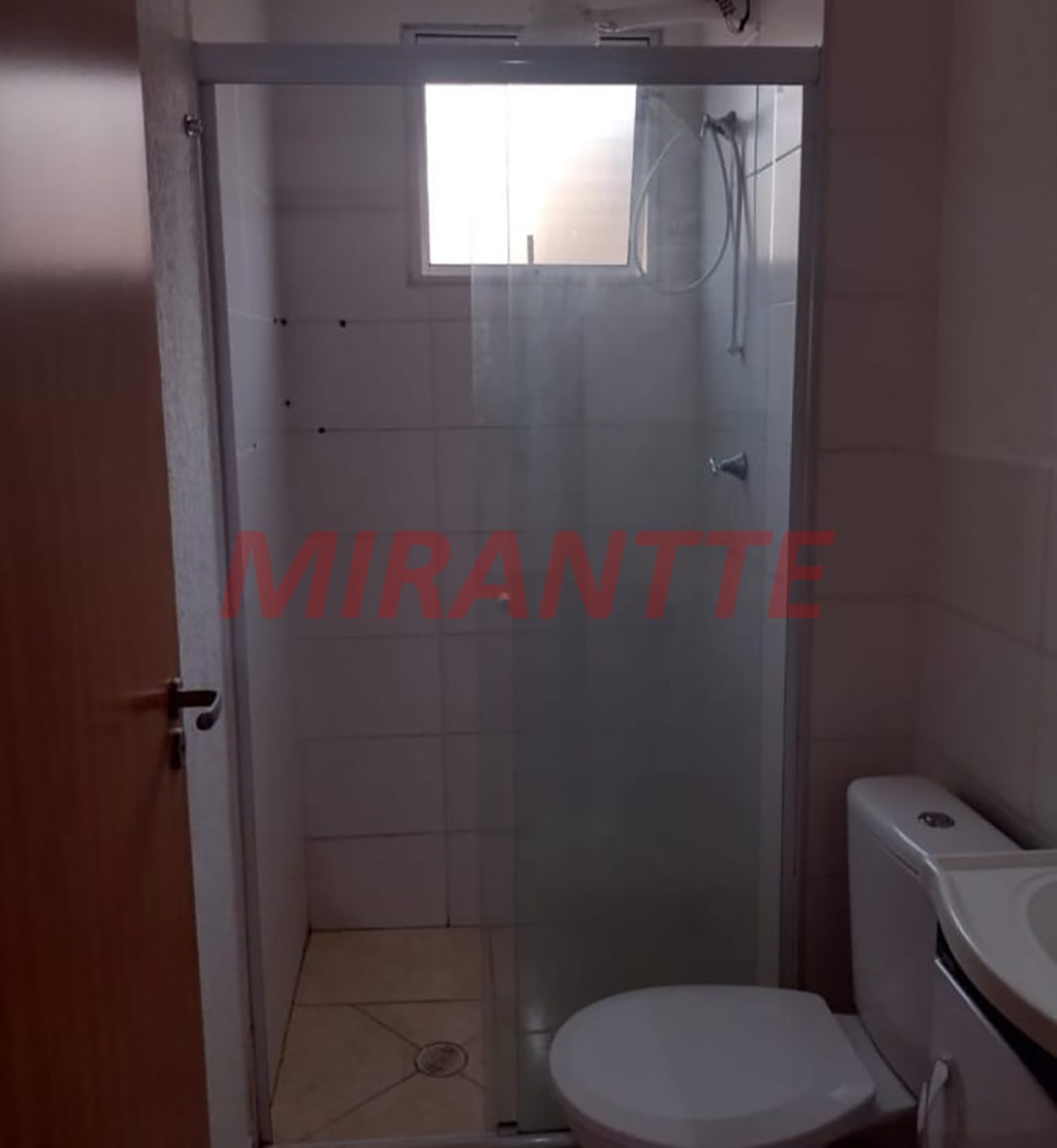 Apartamento de 43m² com 2 quartos em Água Chata