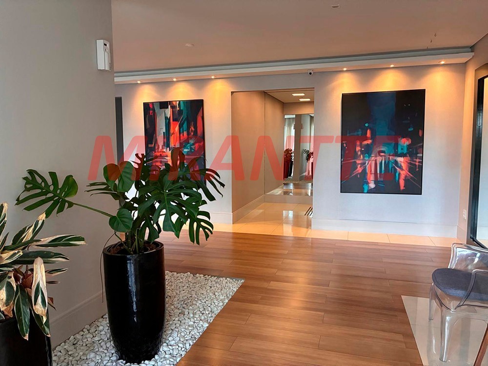 Apartamento de 71m² com 2 quartos em Santa Teresinha