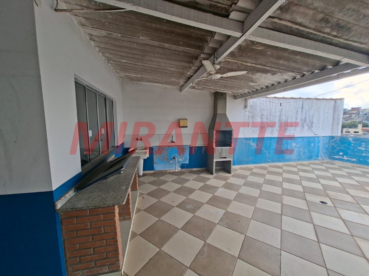 Galpao de 815m² em Vila Bandeirantes