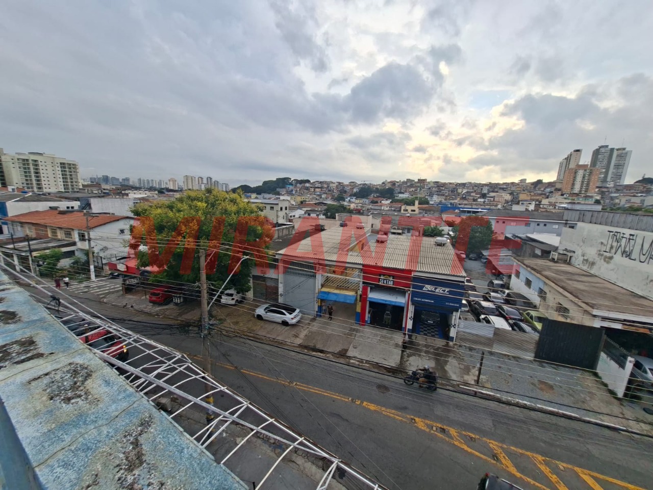 Galpao de 815m² em Vila Bandeirantes