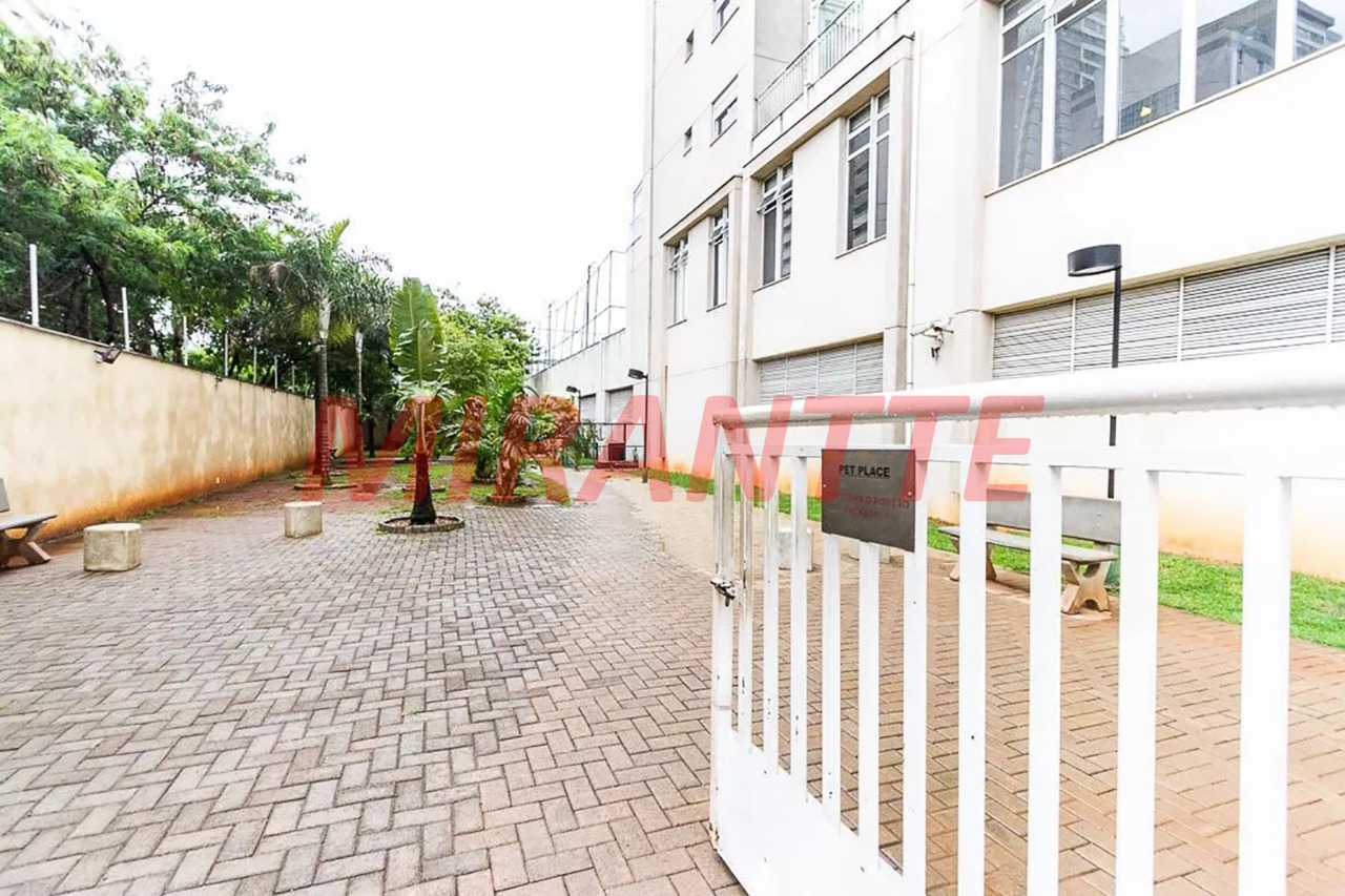 Apartamento de 59m² com 2 quartos em Várzea da Barra Funda