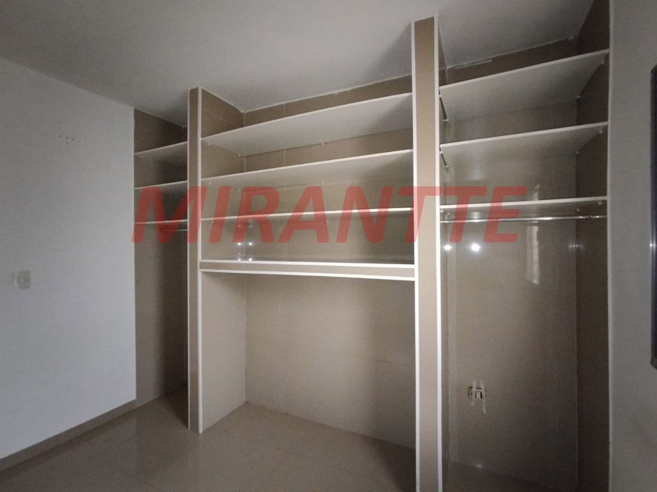 Sobrado de 85m² com 3 quartos em Vila Nova Mazzei