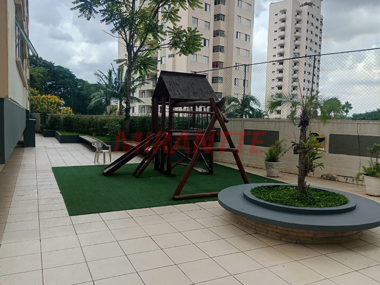Apartamento de 89m² com 2 quartos em Santana