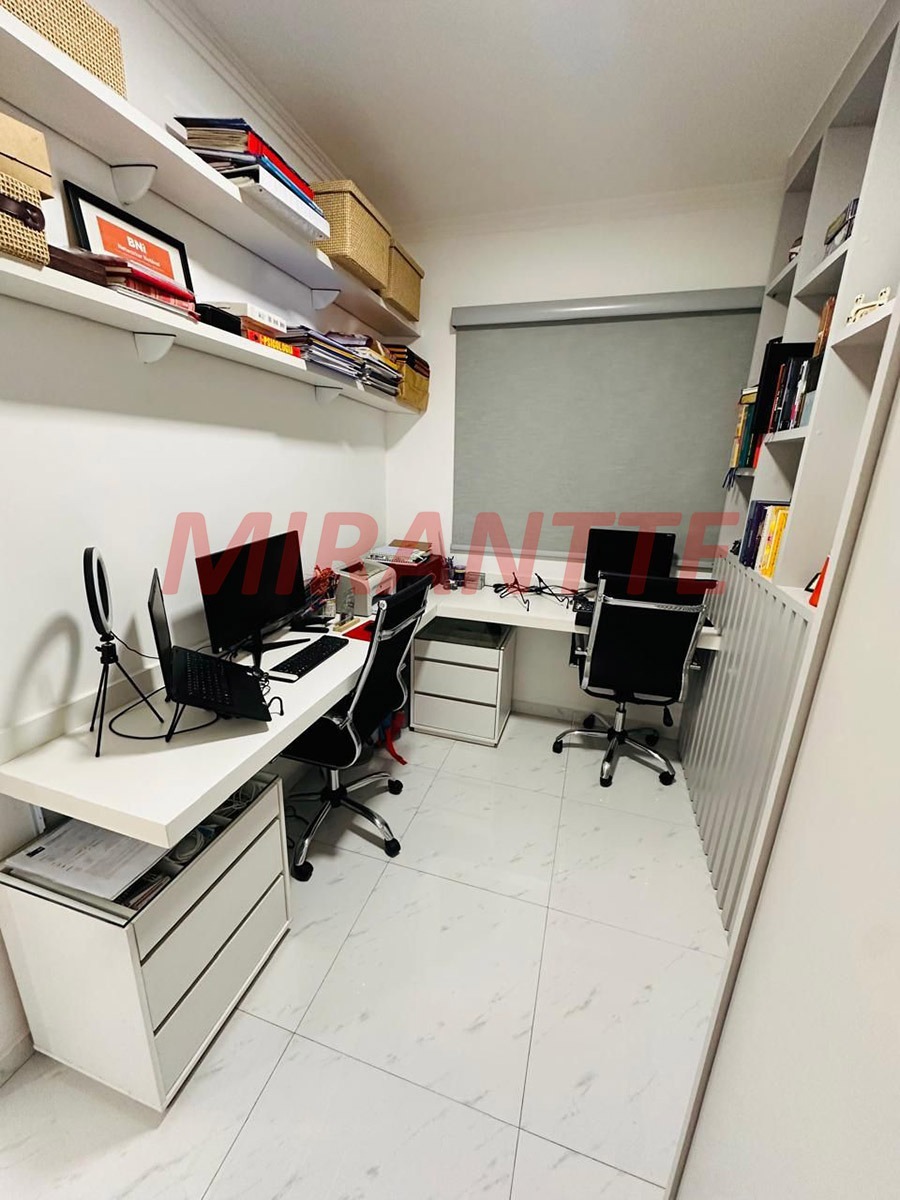 Apartamento de 76.5m² com 3 quartos em Vila Galvão