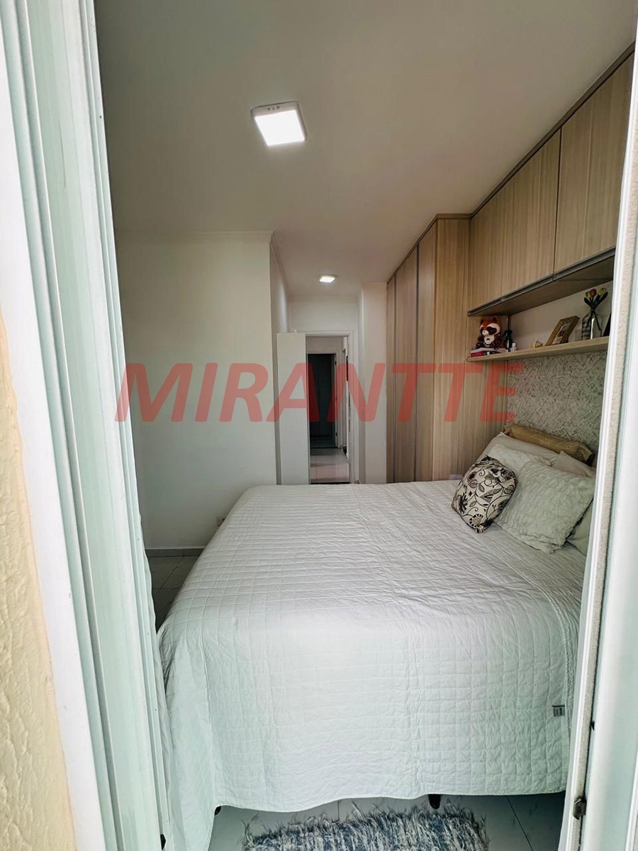 Apartamento de 76.5m² com 3 quartos em Vila Galvão