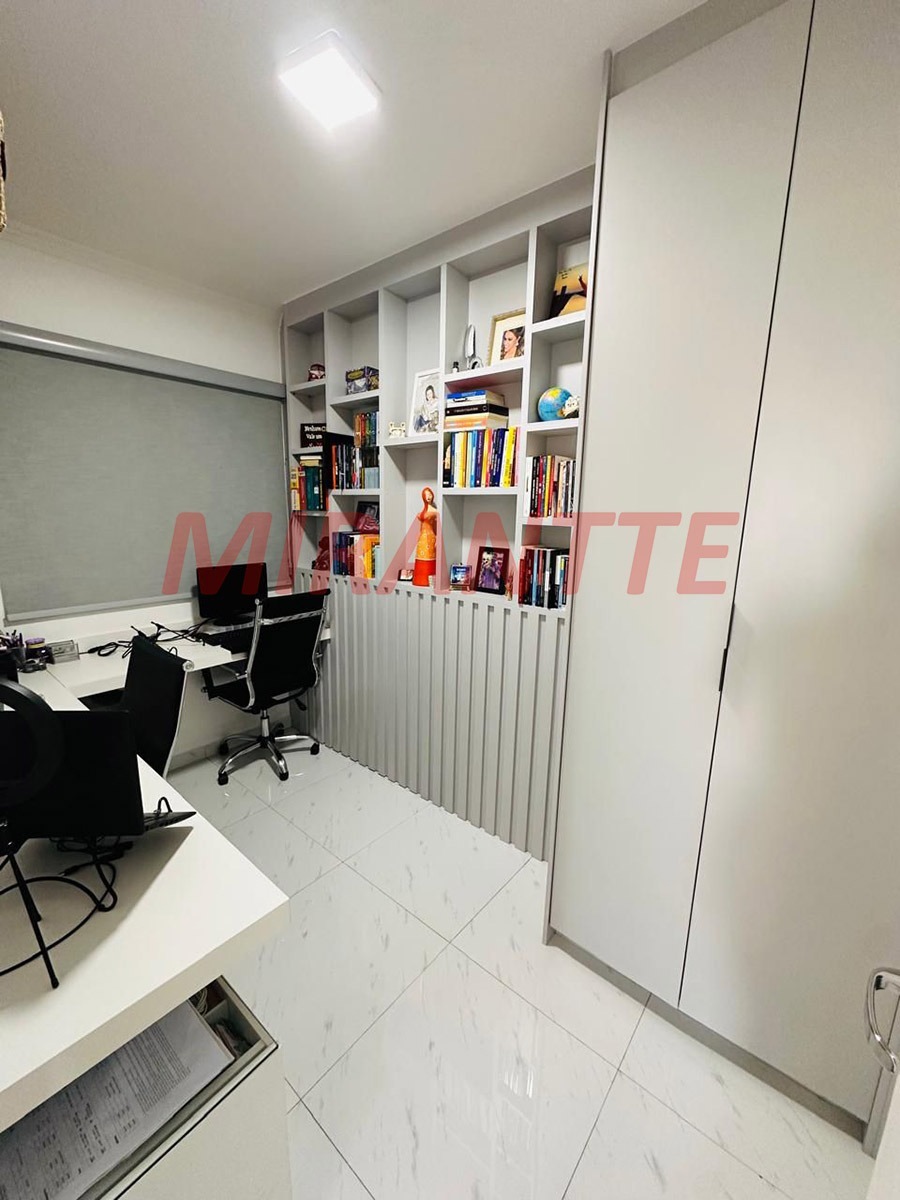 Apartamento de 76.5m² com 3 quartos em Vila Galvão