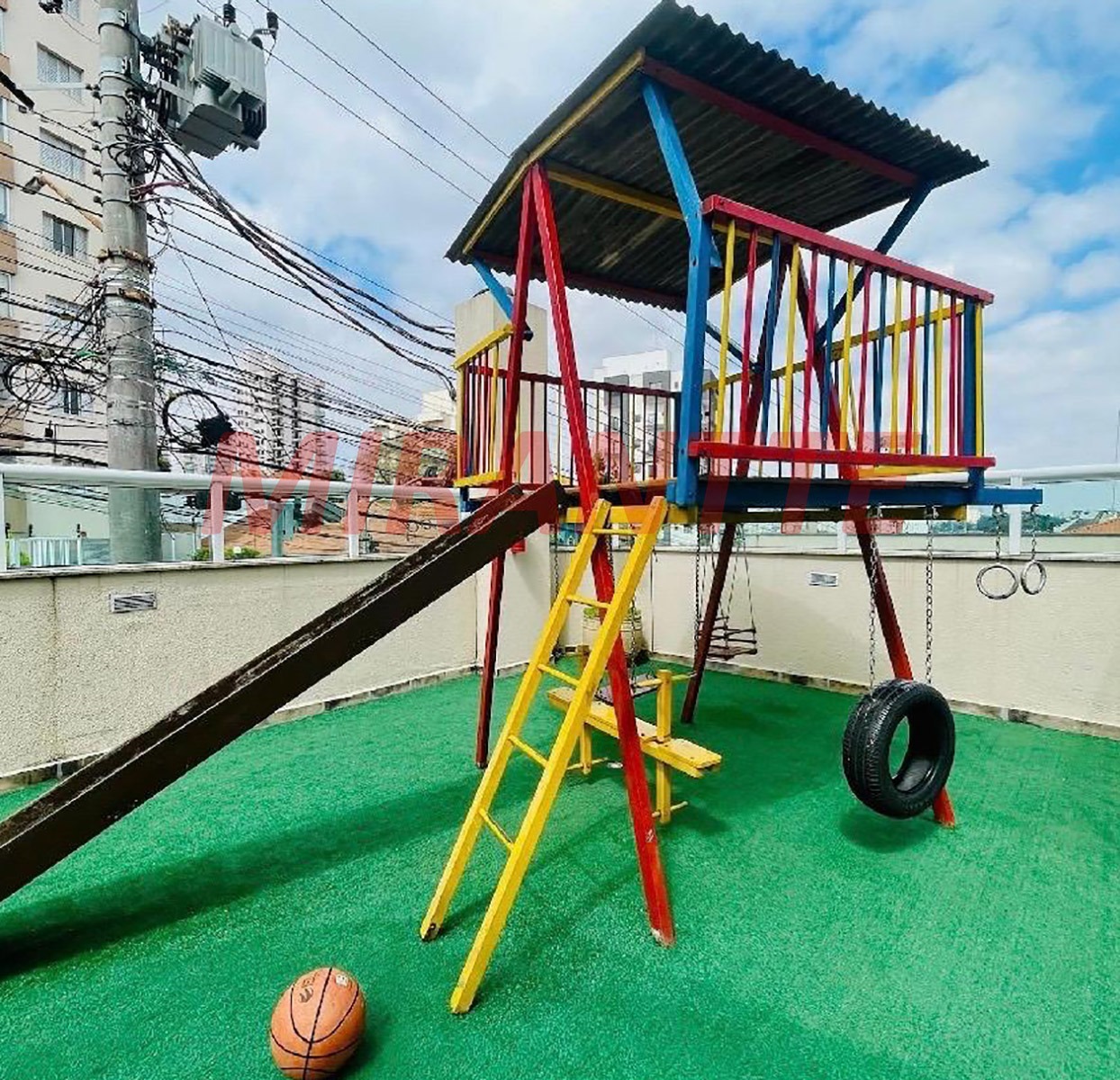 Apartamento de 76.5m² com 3 quartos em Vila Galvão