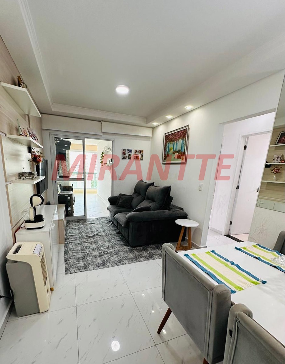 Apartamento de 76.5m² com 3 quartos em Vila Galvão
