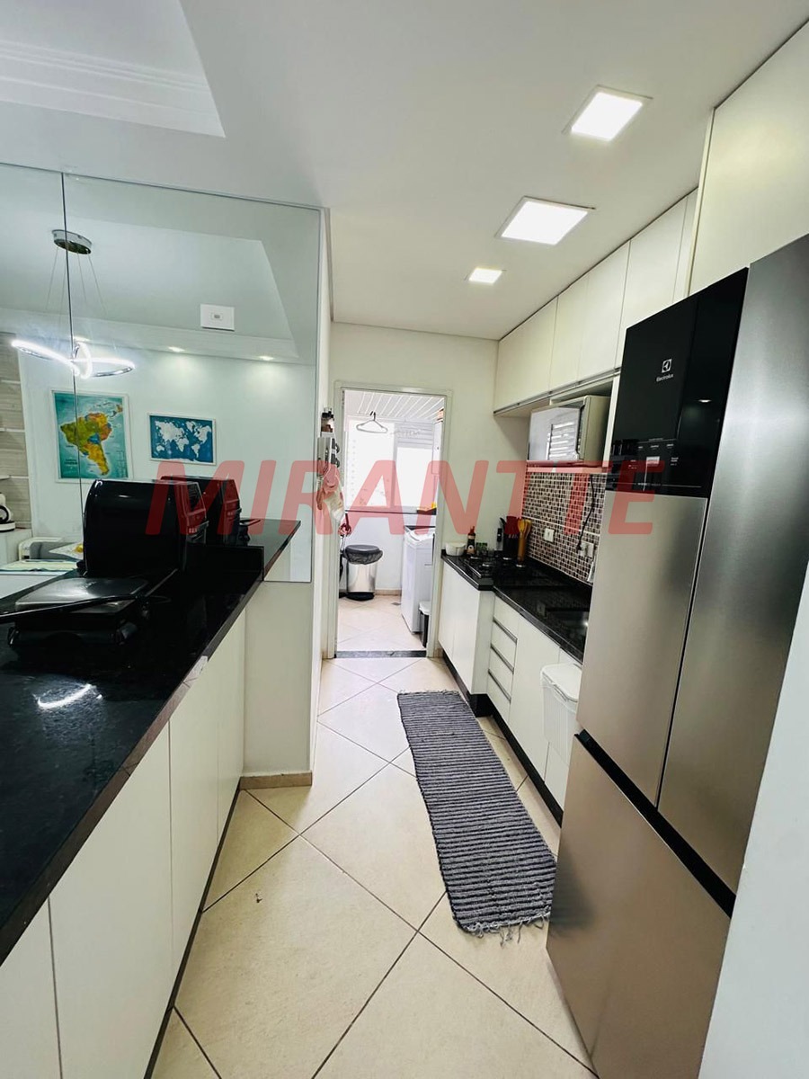 Apartamento de 76.5m² com 3 quartos em Vila Galvão